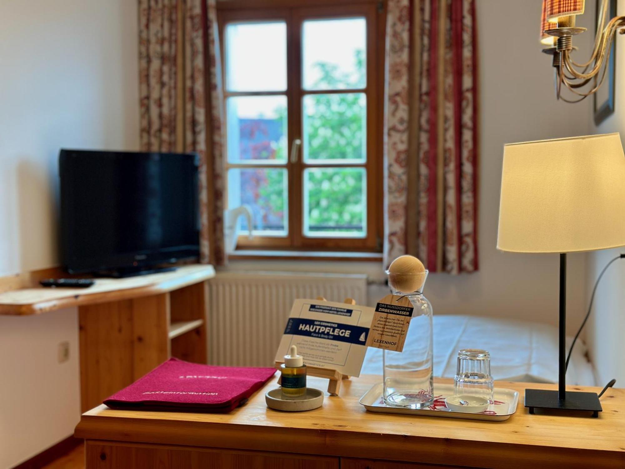 Hotel Lexenhof Nußdorf am Attersee Pokój zdjęcie